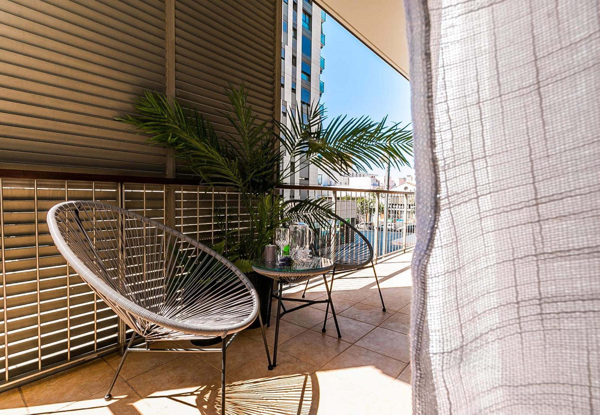 Top Family Apartment By Lofties Terrassa Exterior photo